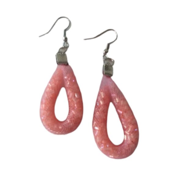 Mesh Twisted Dangle Earrings And Bracelet-Light Peach Mesh Jewelry Set - Picture 5 of 5